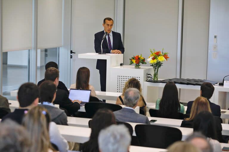 Del acto de graduación participaron también los ingresantes 2024 de la Maestría LN/UTDT 2024