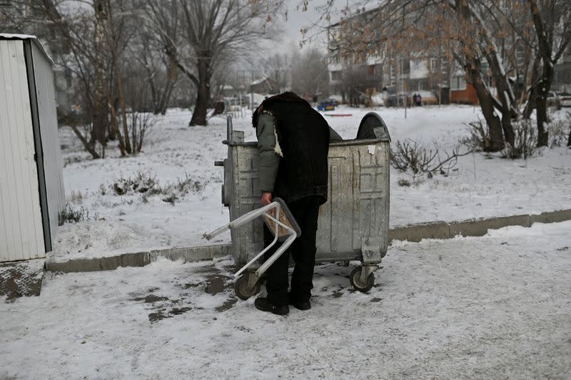 The Wider Image: How to survive a Siberian winter with no home