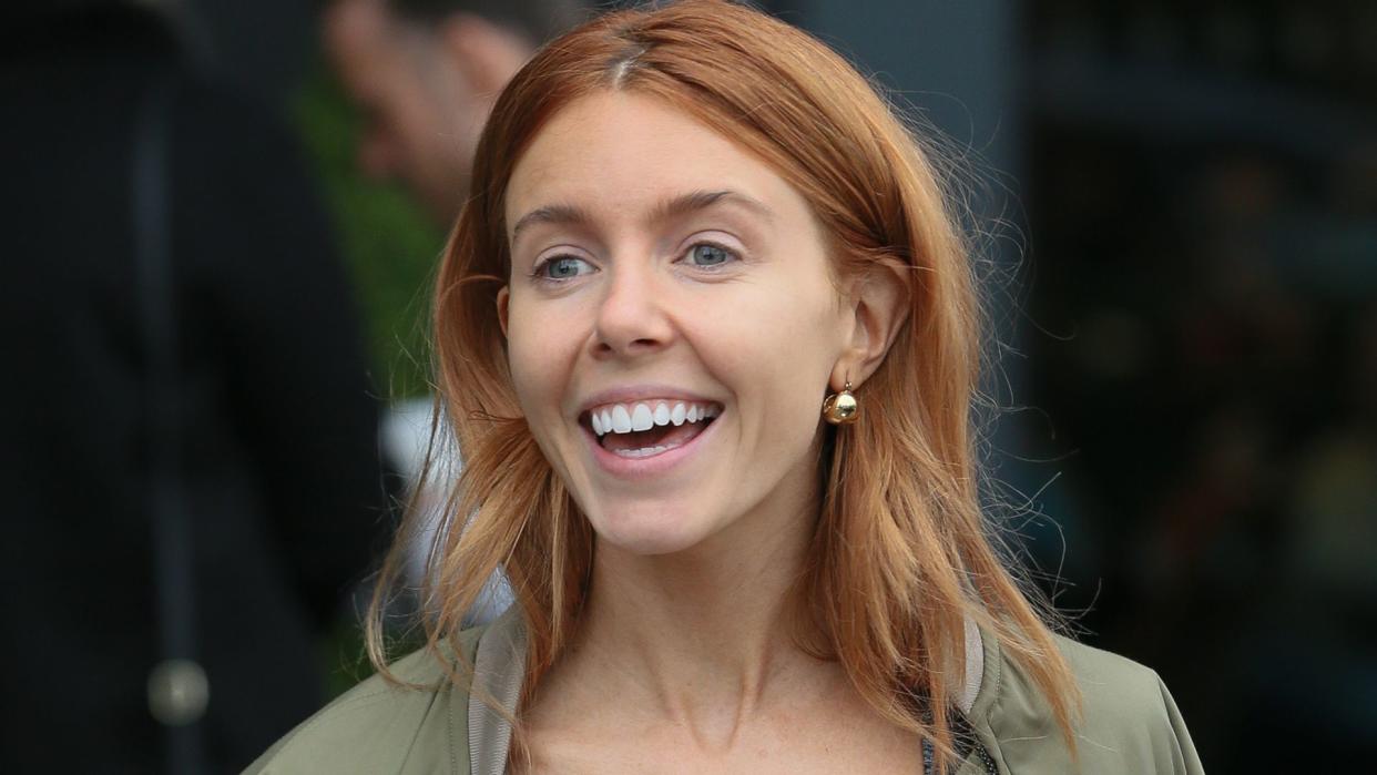 stacey dooley no makeup