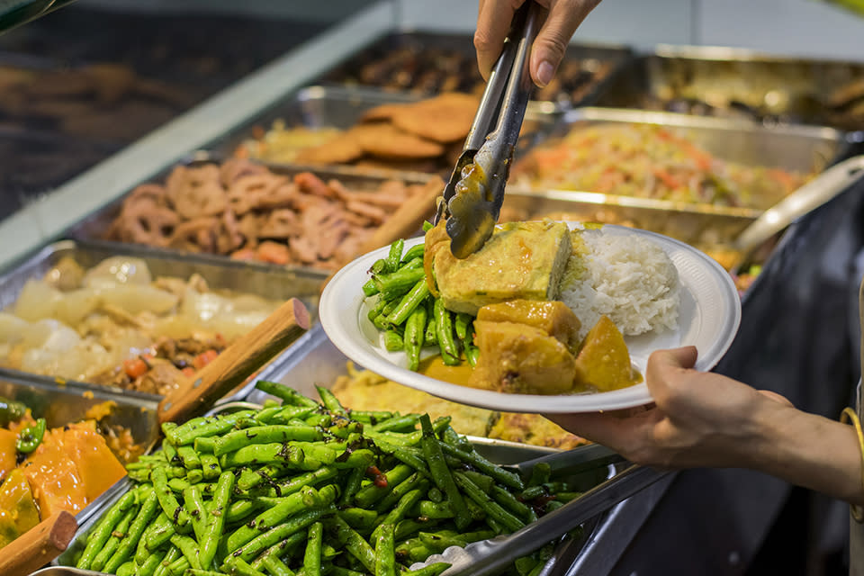 深水埗美食︱$38三餸一湯素食兩餸飯 住家feel苦瓜蛋+豆腐釀茄子