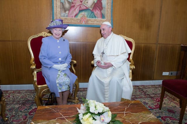 Queen Elizabeth II meets Pope Francis
