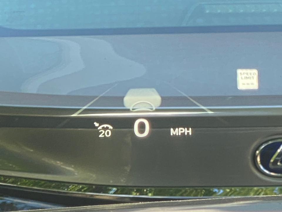 The Hyundai Palisade SUV's head-up display.