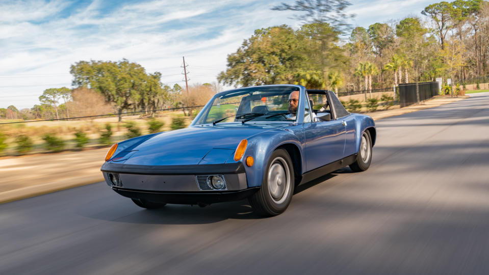 Driving a rare 1971 Porsche 914/6 "M471".