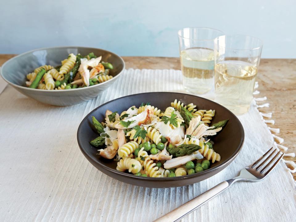 Spring Pea and Pasta Salad with Chicken and Asparagus