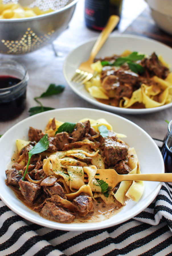 <strong>Get the <a href="http://bevcooks.com/2016/11/slow-cooker-beef-stroganoff/" target="_blank">Slow Cooker Beef Stroganoff recipe</a>&nbsp;from Bev Cooks</strong>