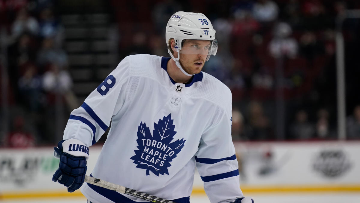 Toronto Maple Leafs Should Lock Up Rasmus Sandin Soon