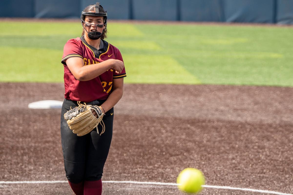 Oklahoma Softball Adds to 2025 Recruiting Class - Sports Illustrated  Oklahoma Sooners News, Analysis and More