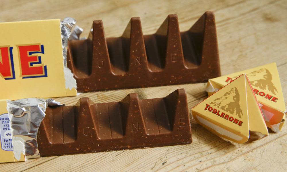 Shink-unwrapped ... the Toblerone bar before and after it was ‘shrinkflated’.