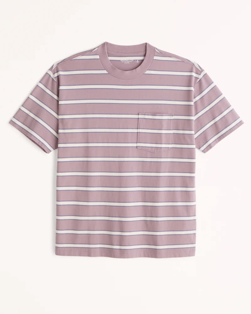 Abercrombie-Fitch-Essential-Pocket-Tee