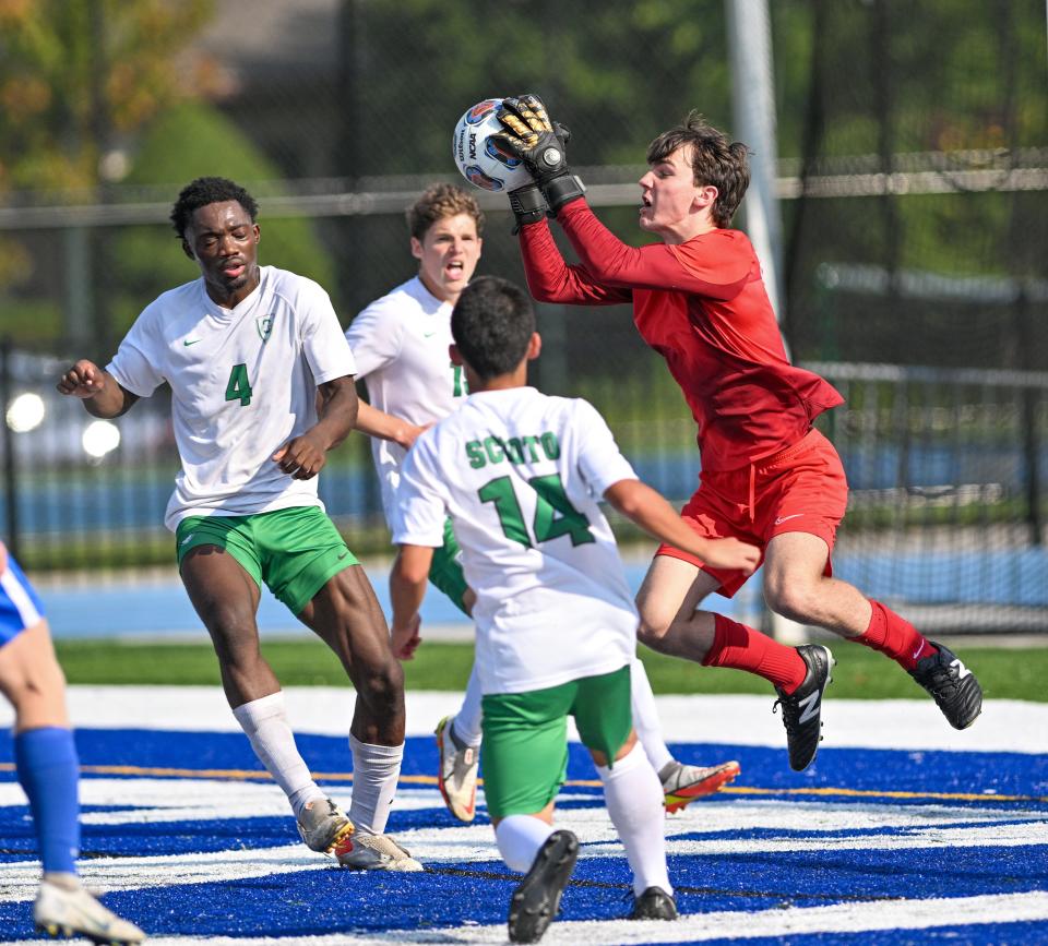 Bexley goalie Drew Martin