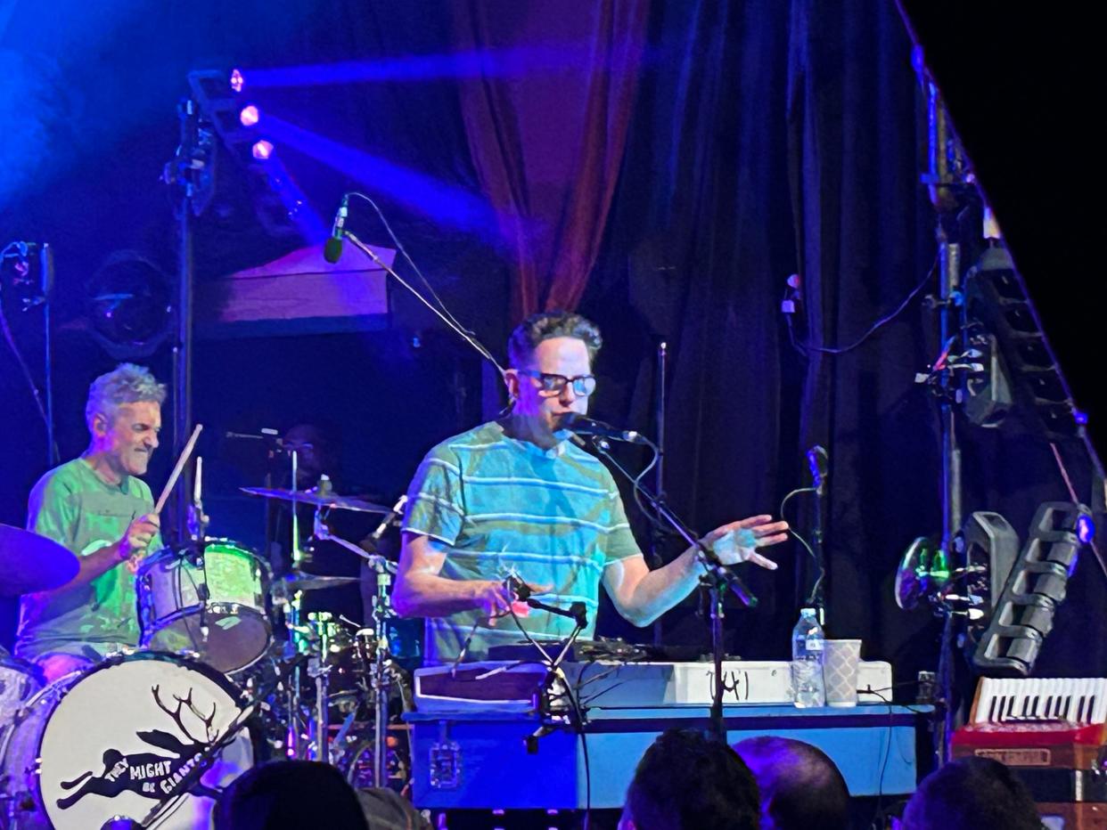 They Might Be Giants on opening night of their tour and a three-night Mr. Smalls Theatre run.