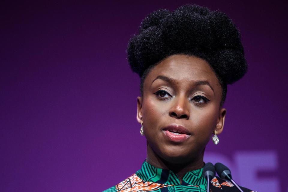 chimanda-peligro-adichie.jpg: (Getty Images)