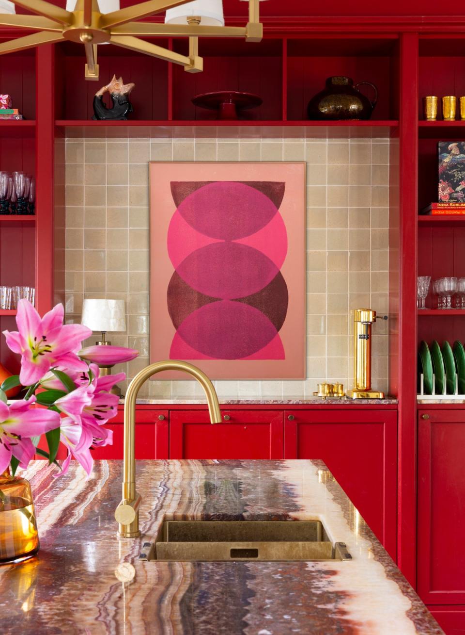 Red is an impactful shade that is best used to highlight features (Enkel Art Studio)