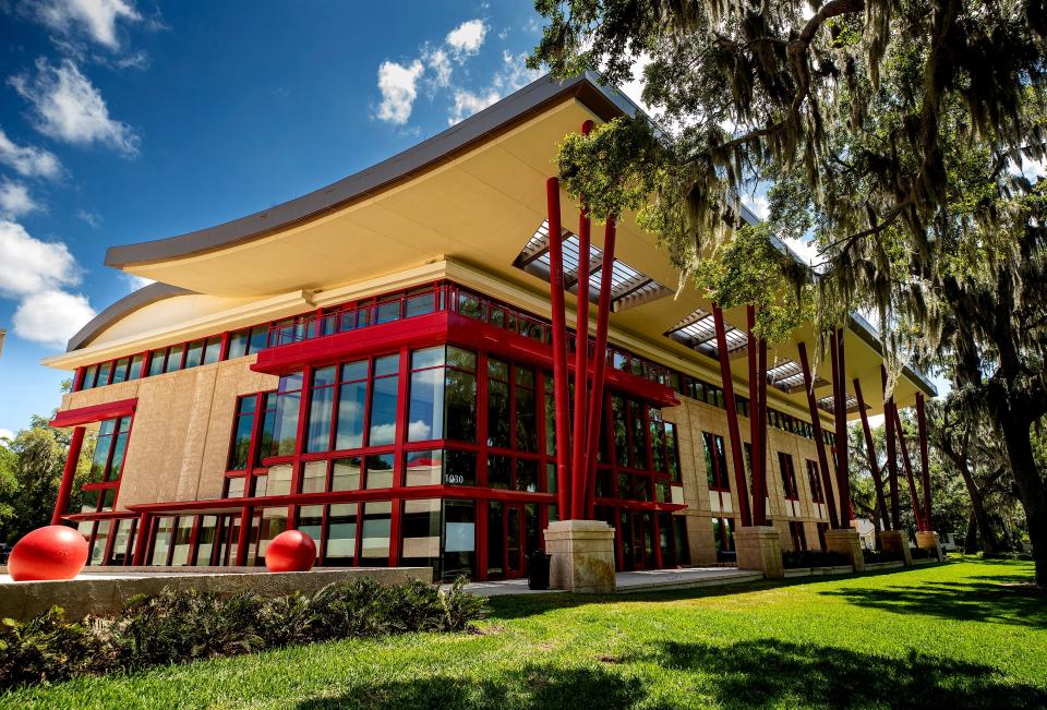 Becker Business Building, one of several new buildings to rise at Florida Southern College during Anne Kerr's tenure as president.