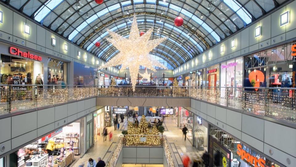 Die Menschen in Deutschland haben kurz vor Weihnachten wenig Lust auf Shopping. (Symbolbild: dpa)