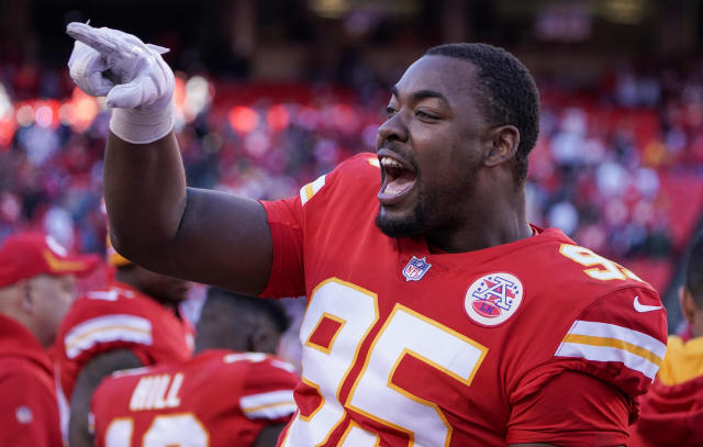 Chiefs DT Chris Jones slides five spots in NFL Top 100 Players list for 2022