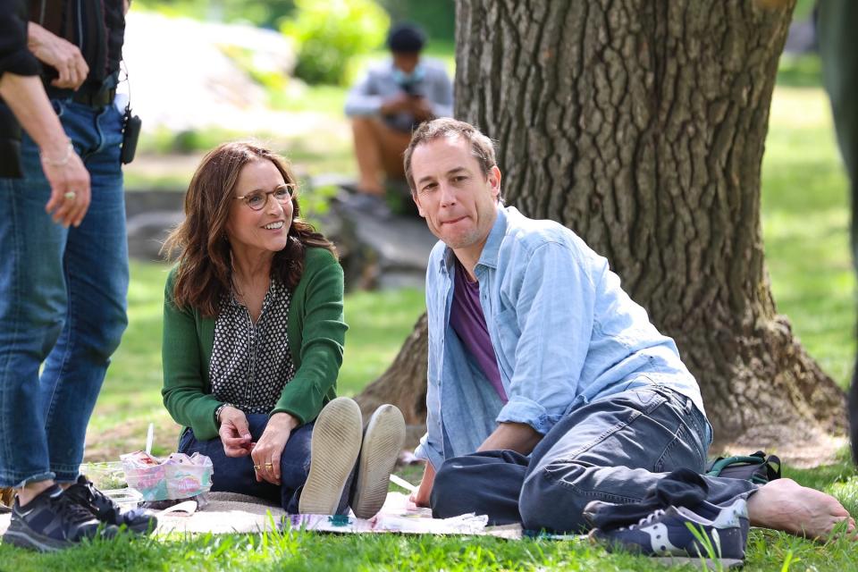 Julia Louis-Dreyfus and Tobias Menzies filming 'You Hurt My Feelings' in New York City's Central Park.