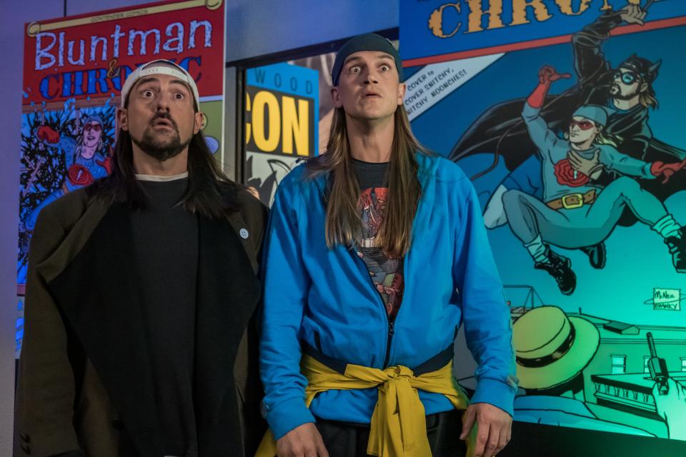 Kevin Smith (left) and Jason Mewes revive their familiar onscreen personas for 