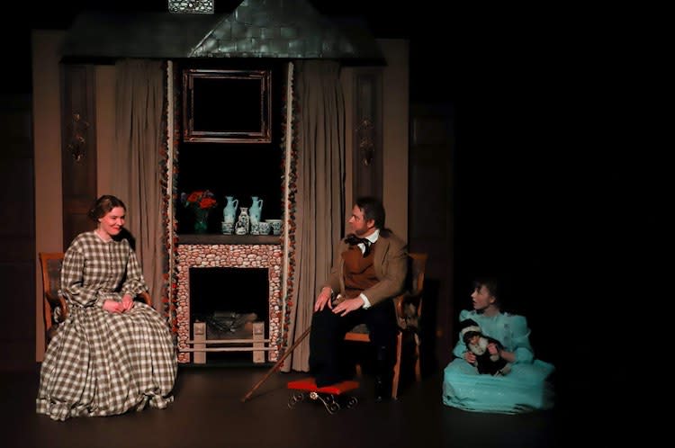 Kiera Lynn Martin, left, plays the title role of the governess in “Jane Eyre” at Black Box Theatre.