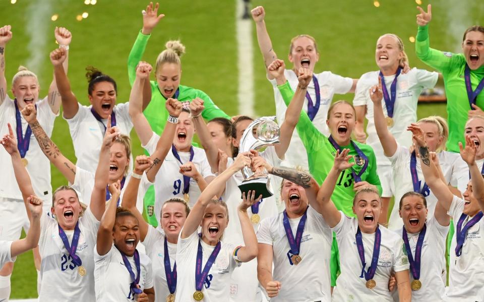 Leah Williamson of England lifts the UEFA Womenâ€™s EURO 2022 Trophy after their sideâ€™s victory during the UEFA Women's Euro 2022 final match between England and Germany - Women's Uefa Nations League to be launched in 2023 - Michael Regan/Getty Images