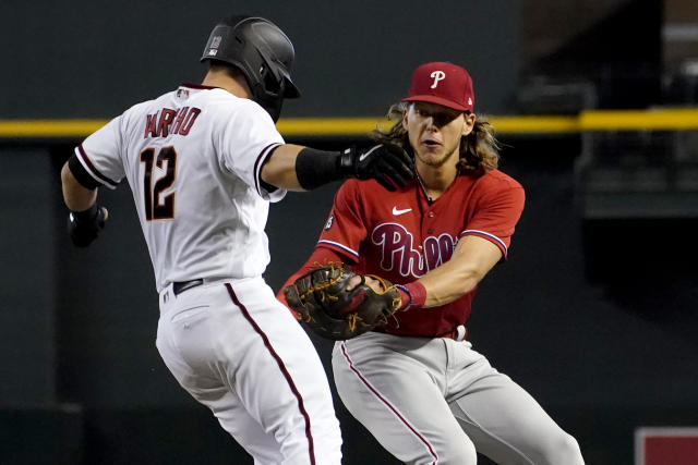 Bumgarner, Diamondbacks beat Phillies 6-2 for series sweep