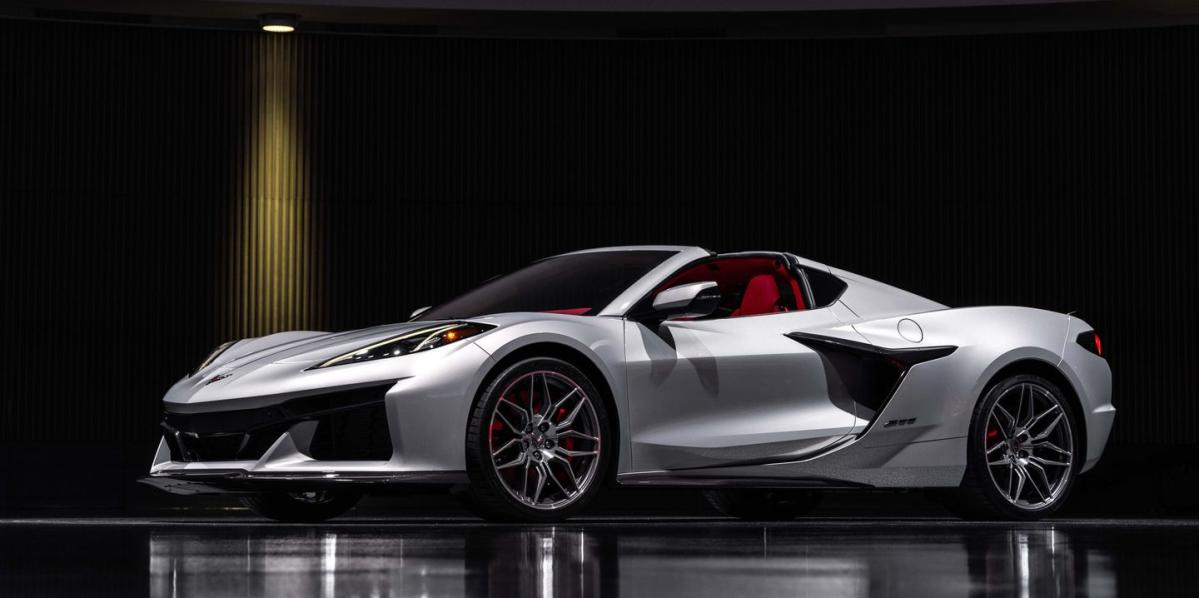 Chevy Corvette Z06 Customers Offered $5,000 in Rewards If They Just Keep  Their Car