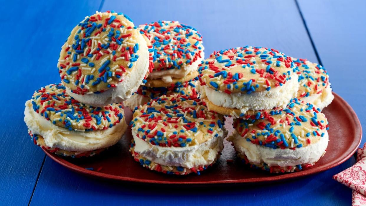 pioneer woman 4th of july ice cream sandwiches