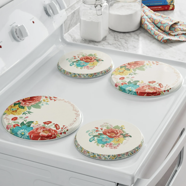 The Prettiest Items in the Pioneer Woman's Product Line