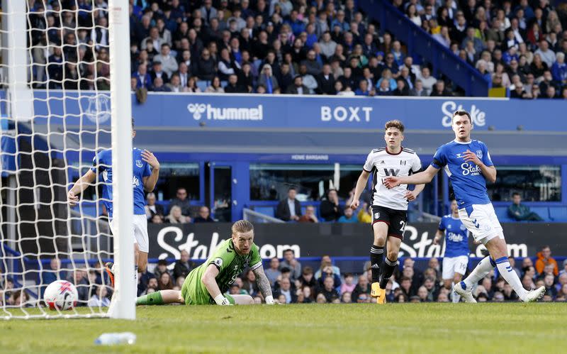 Premier League - Everton v Fulham