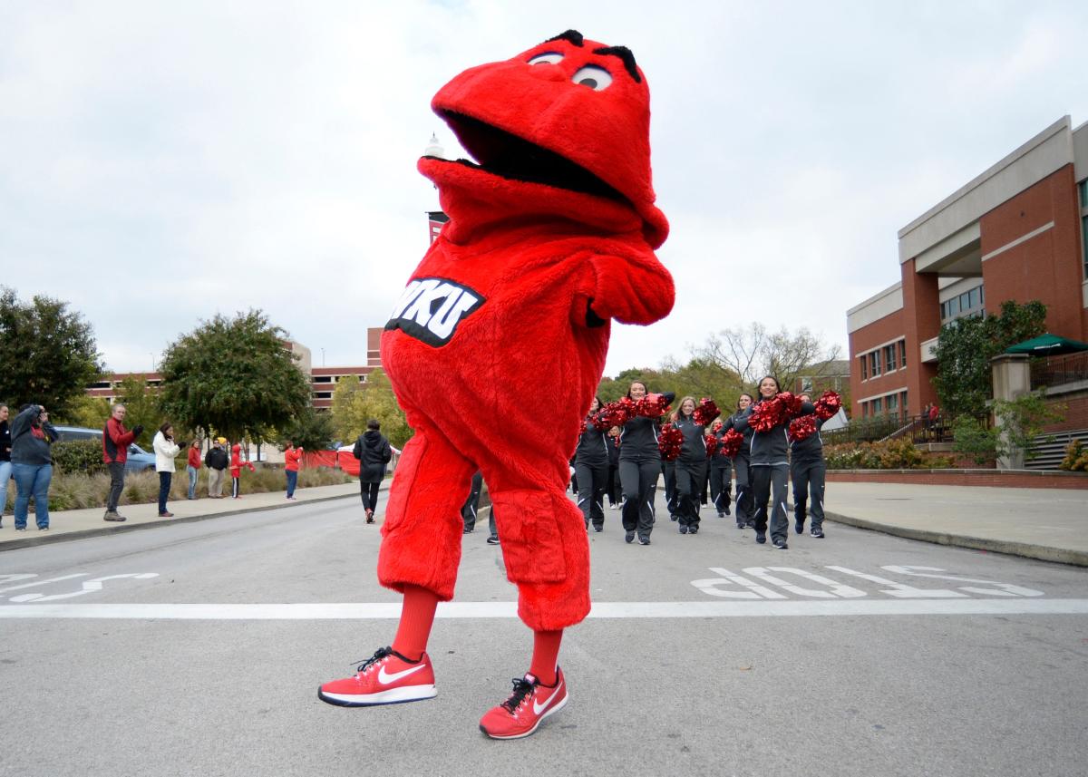 Western Kentucky finally puts its Hilltopper on a helmet