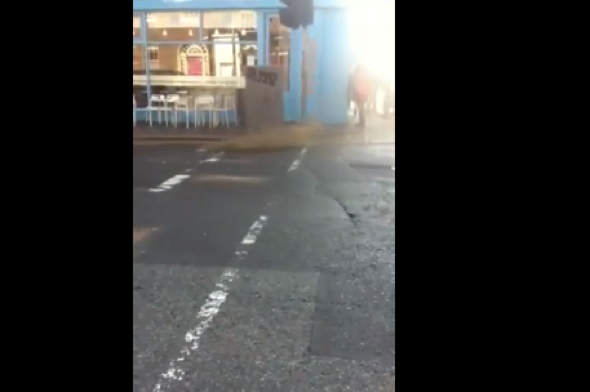 Manhole explodes in Dublin city centre (video)