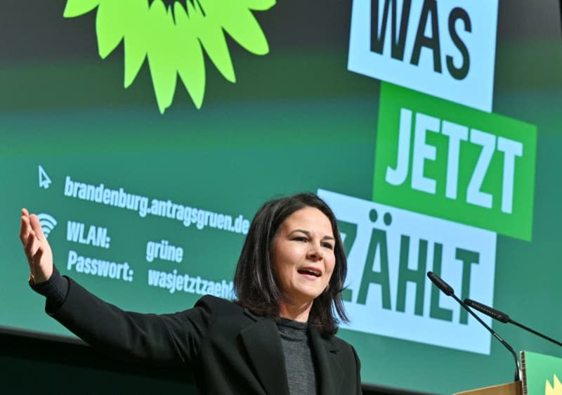German Foreign Minister Annalena Baerbock speaks at the state party conference to adopt the Greens' election program in Brandenburg for the 2024 state elections. Jens Kalaene/dpa