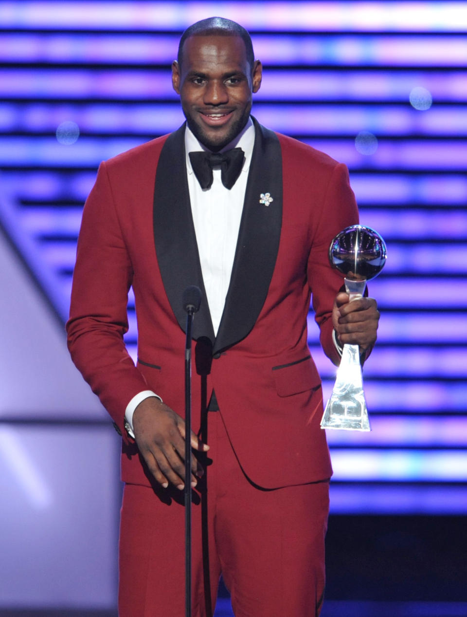 FILE - In this July 17, 2013 file photo, LeBron James accepts the award for best male athlete at the ESPY Awards at Nokia Theater, in Los Angeles. James is joining forces with Starz and the man behind classic shows like “The Cosby Show” to create a sitcom that will touch on something he knows a lot about _ “Survivor’s Remorse.” (Photo by John Shearer/Invision/AP, File)