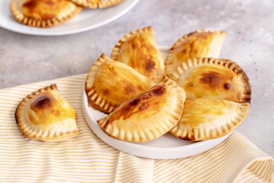 Tuna and red pepper empanada