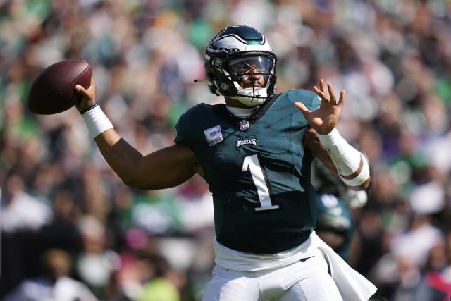 Hurts' breakthrough passing game resembles 2022, and so does 4-0 start for  NFC champion Eagles - The San Diego Union-Tribune