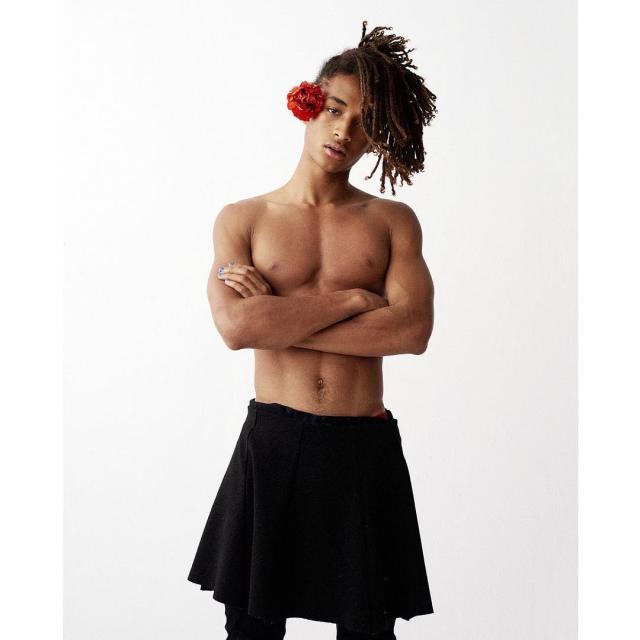 Video Jaden Smith Sports Skirt for Louis Vuitton's Womenswear