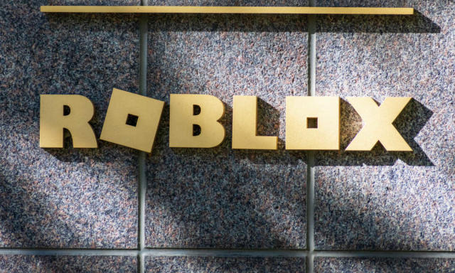 2023 Buy Roblox Stock grown can 