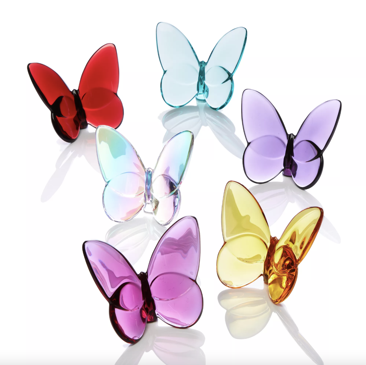 <p><a href="https://go.redirectingat.com?id=74968X1596630&url=https%3A%2F%2Fwww.bloomingdales.com%2Fshop%2Fproduct%2Fbaccarat-lucky-colored-butterfly%3FID%3D77206&sref=https%3A%2F%2Fwww.elledecor.com%2Fdesign-decorate%2Fg43328262%2Feaster-decorating-ideas%2F" rel="nofollow noopener" target="_blank" data-ylk="slk:Shop Now;elm:context_link;itc:0;sec:content-canvas" class="link rapid-noclick-resp">Shop Now</a></p><p>Baccarat Lucky Butterfly</p><p>bloomingdales.com</p><p>$195.00</p><span class="copyright">Courtesy of Baccarat</span>