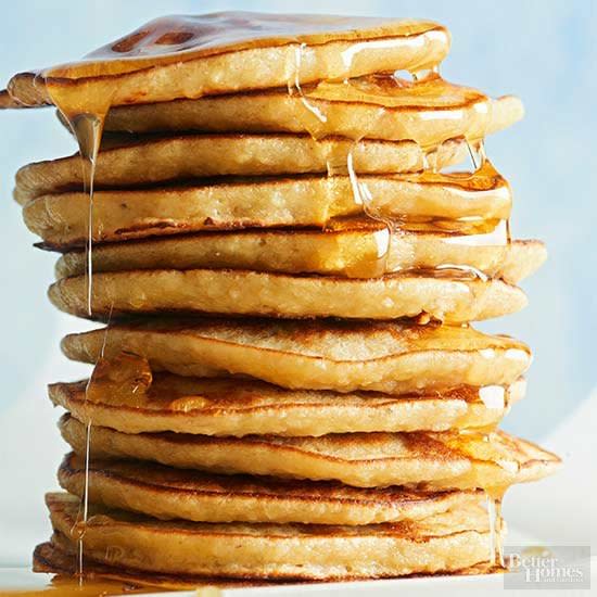 Adopting a Paleo lifestyle (eating the types of natural, whole foods our hunter-gatherer ancestors ate) is a big change for many people. We're here to help make it easier. Whether you're just hopping on the Paleo train or have been eating this way for years, we have healthy and delicious recipes—like Paleo banana pancakes (our favorite breakfast ever), Paleo turkey meatballs, and salt and vinegar kale chips—to inspire your palate.