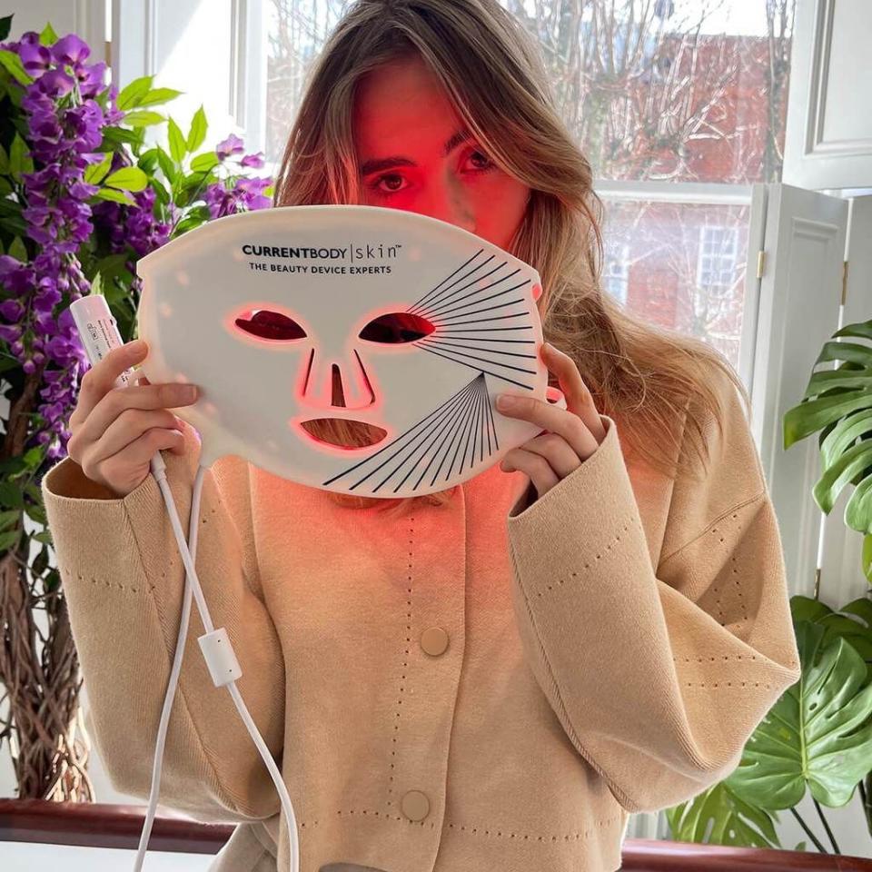 CurrentBody Skin LED Light Therapy Mask