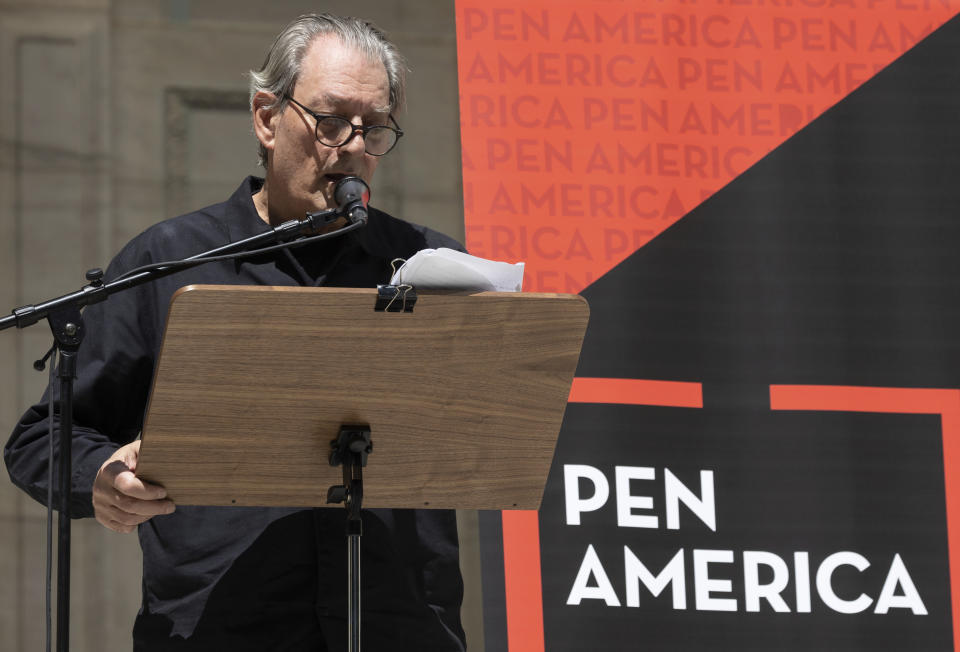 FILE - American writer Paul Auster speaks during a reading event in solidarity of support for author Salman Rushdie outside the New York Public Library, Aug. 19, 2022, in New York. Paul Auster, a prolific, prize-winning man of letters and filmmaker known for such inventive narratives and meta-narratives as “The New York Trilogy” and “4 3 2 1,” has died at age 77. (AP Photo/Yuki Iwamura, File)