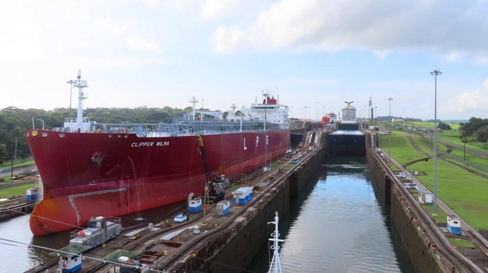 A VLGC transits the Panama Canal. (Photo: Flickr/David Stanley)