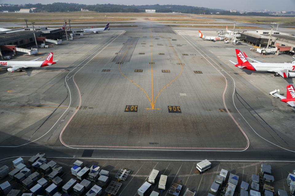 empty airport runway.JPG