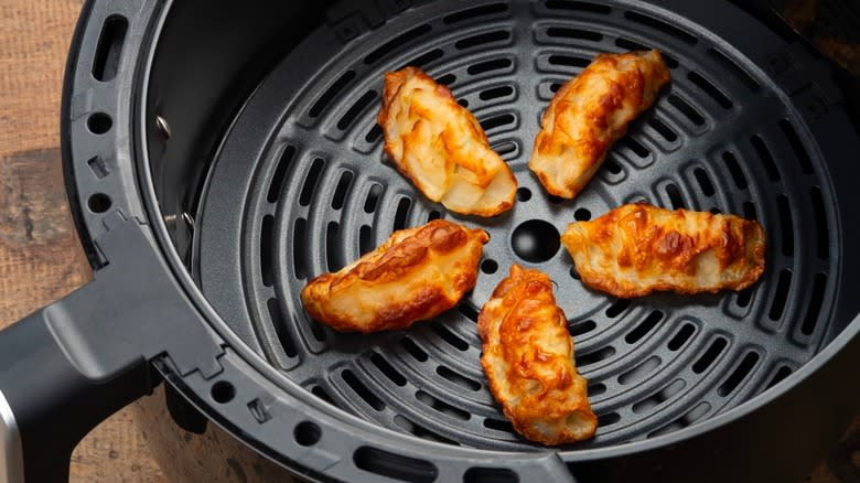 crispy dumplings in air fryer