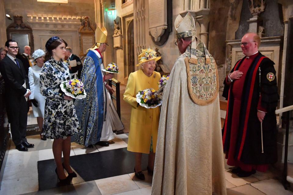 The Queen & Princess Eugenie Hand Out Bags of Money for Maundy Thursday