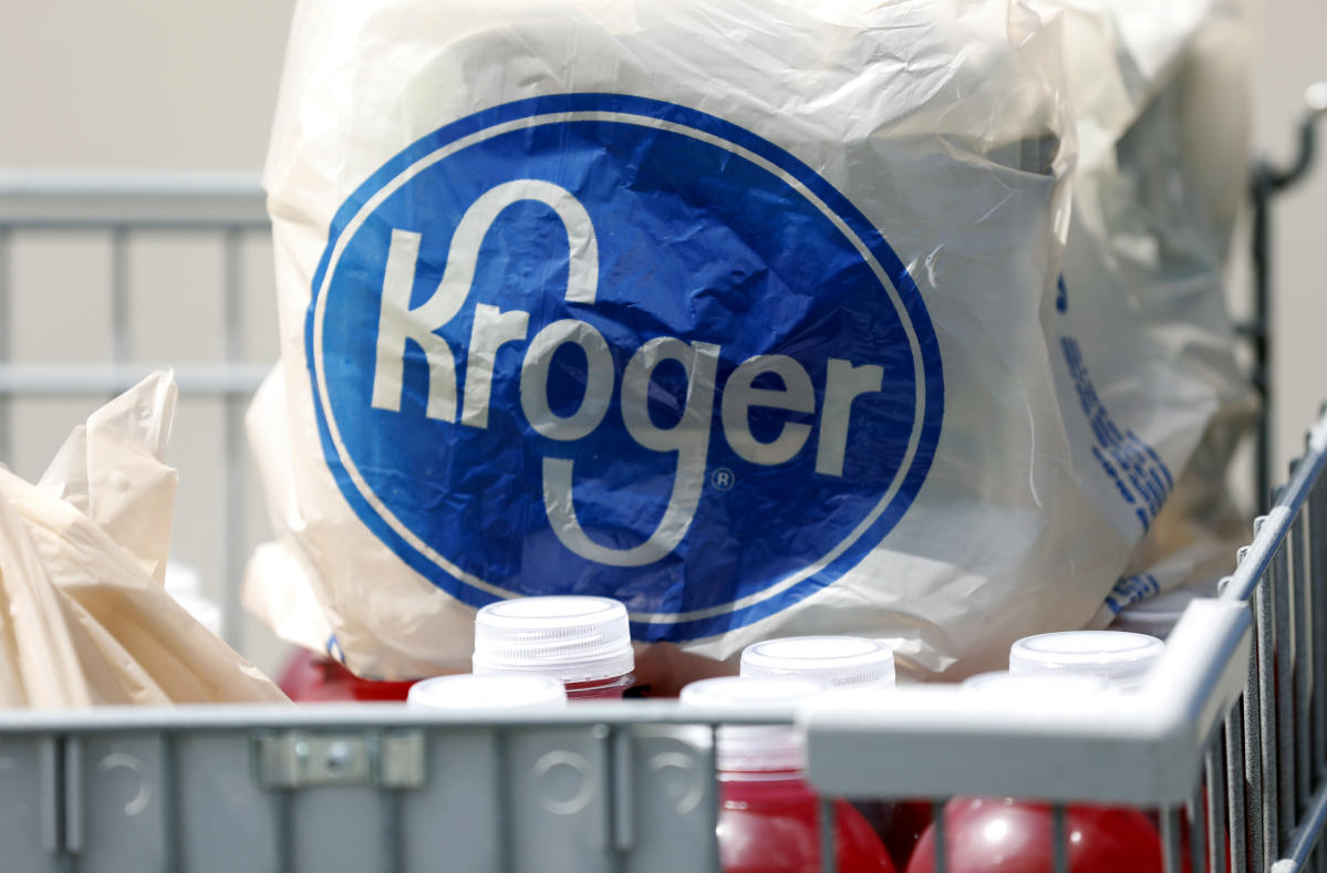 Kroger launches initiatives to help shoppers make healthier choices