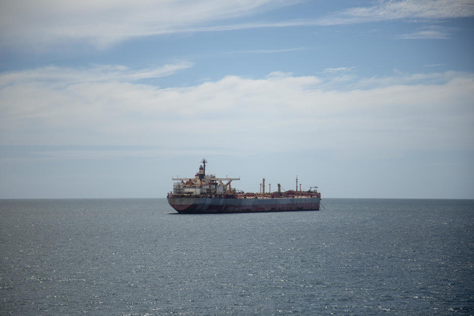 First photos of the FSO Safer taken from the salvage vessel Ndeavor which arrived alongside the Safer on May 30, 2023.  / Credit: Coen de Jong/Boskalis/United Nations