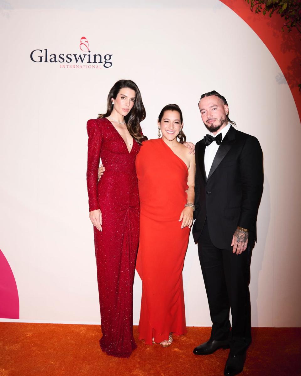 glasswing gala valetina ferrera j balvin