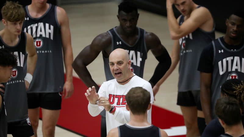 University of Utah head basketball coach Craig Smith talks to players during practice at the Jon M. and Karen Huntsman Basketball Facility in Salt Lake City on Tuesday, Sept. 26, 2023.