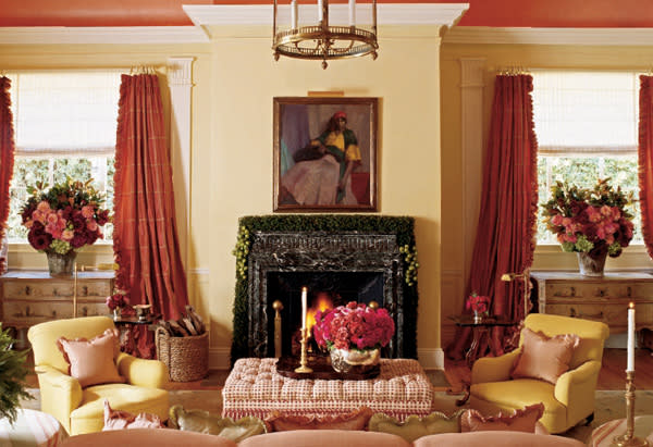 Oprahâ€™s Santa Barbara Guest House: The Living Room